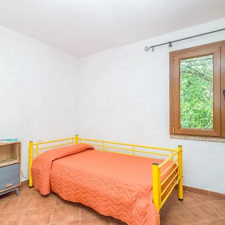 Levante & Est With Shared Pool - Happy * Monte Petrosu