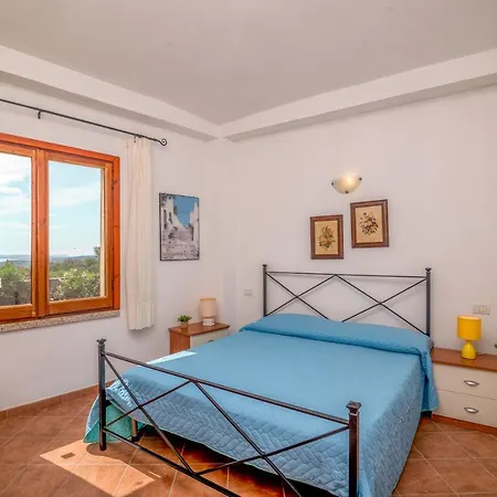 Levante & Est With Shared Pool - Happy * Monte Petrosu