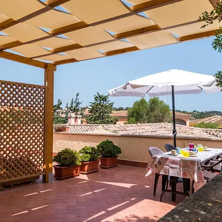 Levante & Est With Shared Pool - Happy Apartment *