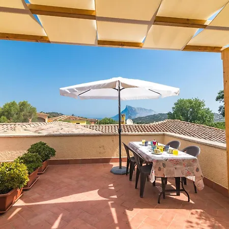 Levante & Est With Shared Pool - Happy Apartment *